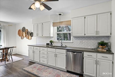 Tiny photo for 19 Maple Street, Yorkville, IL 60560 (MLS # 12462831)