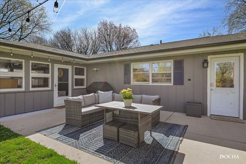 Tiny photo for 19 Maple Street, Yorkville, IL 60560 (MLS # 12462831)