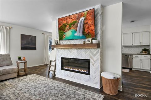 Tiny photo for 19 Maple Street, Yorkville, IL 60560 (MLS # 12462831)