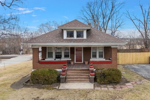 Tiny photo for 107 S State Street, Lockport, IL 60441 (MLS # 12574602)