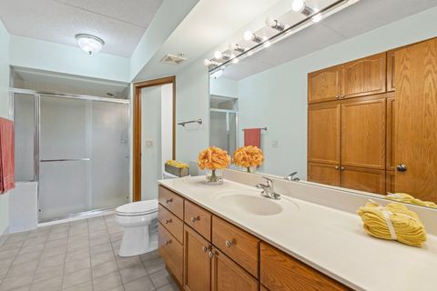 Tiny photo for 201 N Vail Avenue #305, Arlington Heights, IL 60004 (MLS # 12495847)