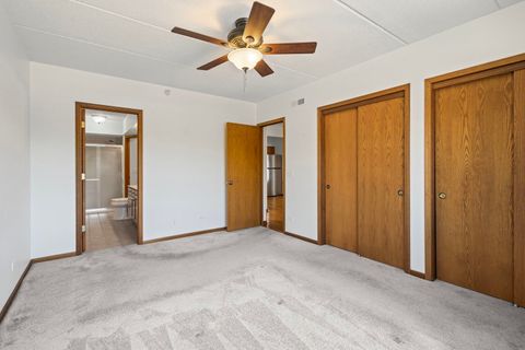 Tiny photo for 201 N Vail Avenue #305, Arlington Heights, IL 60004 (MLS # 12495847)