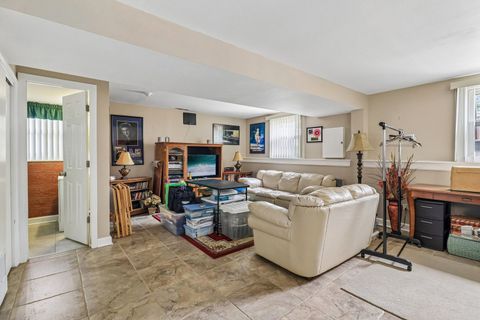 Tiny photo for 1117 Crescent Court, Round Lake Beach, IL 60073 (MLS # 12634482)