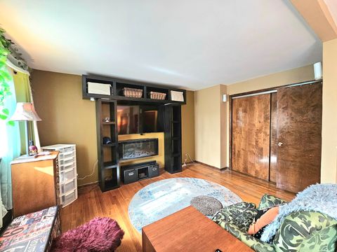 Tiny photo for 17140 Evans Drive, South Holland, IL 60473 (MLS # 12574511)