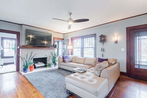 Tiny photo for 412 W Virginia Avenue, Normal, IL 61761 (MLS # 12518025)