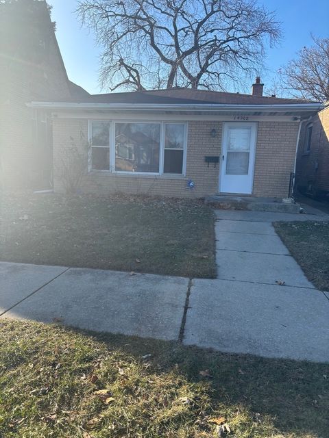 Photo of 14208 S Lowe Avenue S, Riverdale, IL 60827 (MLS # 12547491)