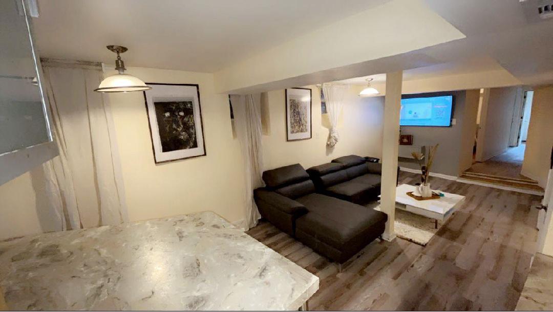 1624 S Throop Street G