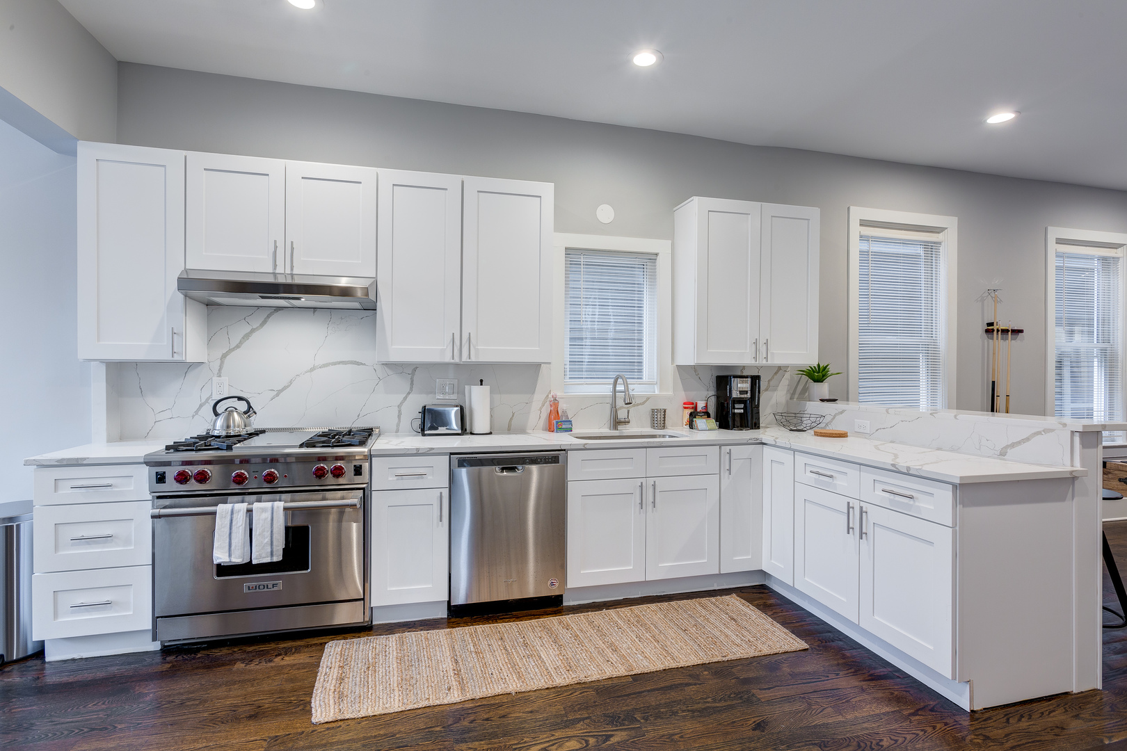 1148 W Addison Street 1