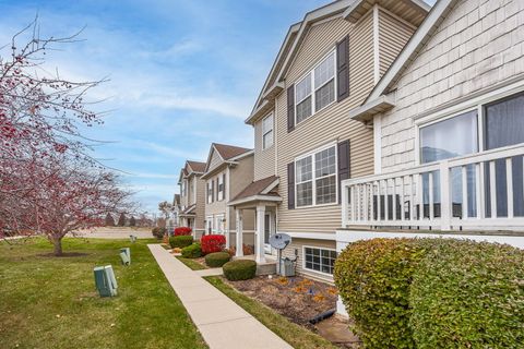 Tiny photo for 1658 N Fieldstone Drive, Shorewood, IL 60404 (MLS # 12521496)