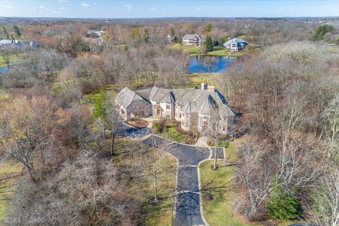 Photo of 414 Dana Lane, Barrington Hills, IL 60010 (MLS # 12634544)