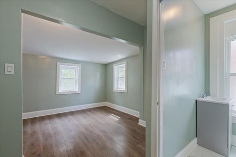 Tiny photo for 1912 Emerson Street, Evanston, IL 60201 (MLS # 12686933)
