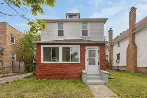 Photo of 1912 Emerson Street, Evanston, IL 60201 (MLS # 12686933)