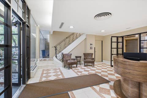 Tiny photo for 33 E Cedar Street #5B, Chicago, IL 60611 (MLS # 12629771)