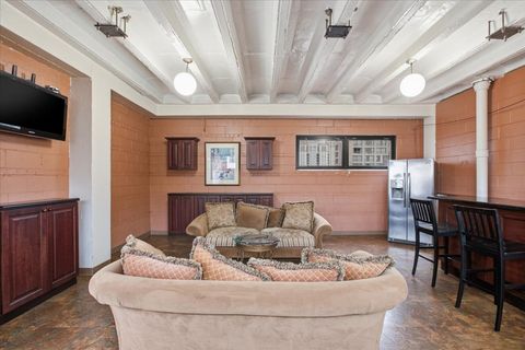 Tiny photo for 33 E Cedar Street #5B, Chicago, IL 60611 (MLS # 12629771)