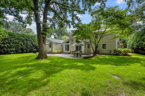 Tiny photo for 777 Cherokee Road, Lake Forest, IL 60045 (MLS # 12749840)