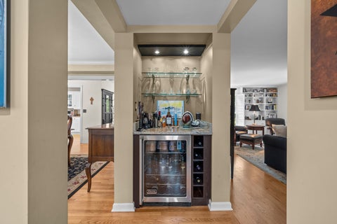 Tiny photo for 777 Cherokee Road, Lake Forest, IL 60045 (MLS # 12749840)