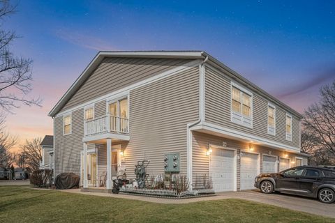 Photo of 1314 ELY Court #1314, Wheeling, IL 60090 (MLS # 12602676)