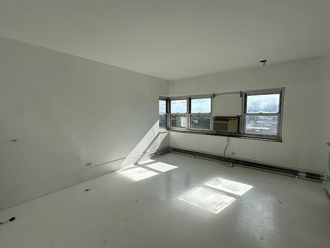 Tiny photo for 4950 N Marine Drive #1505, Chicago, IL 60640 (MLS # 12516044)