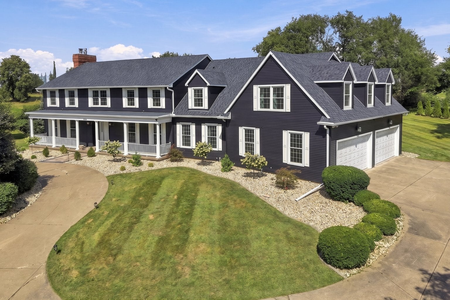 3220 Lundy Lane