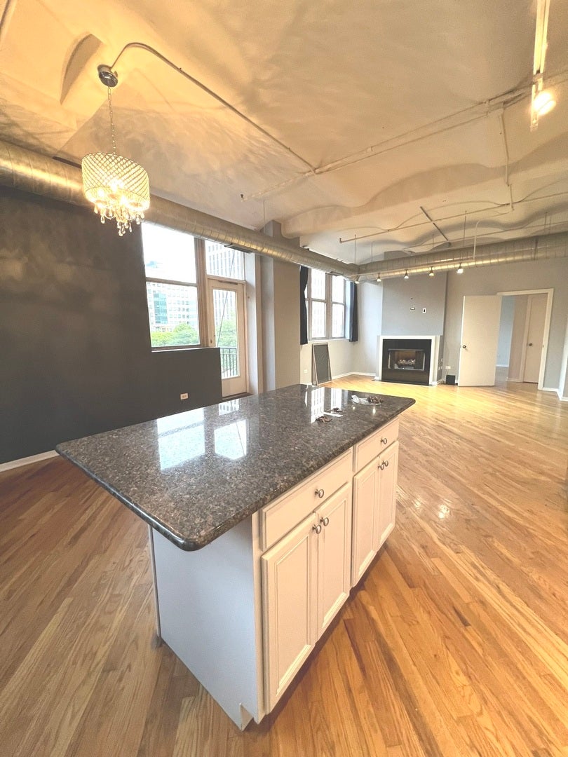 500 S CLINTON Street 310