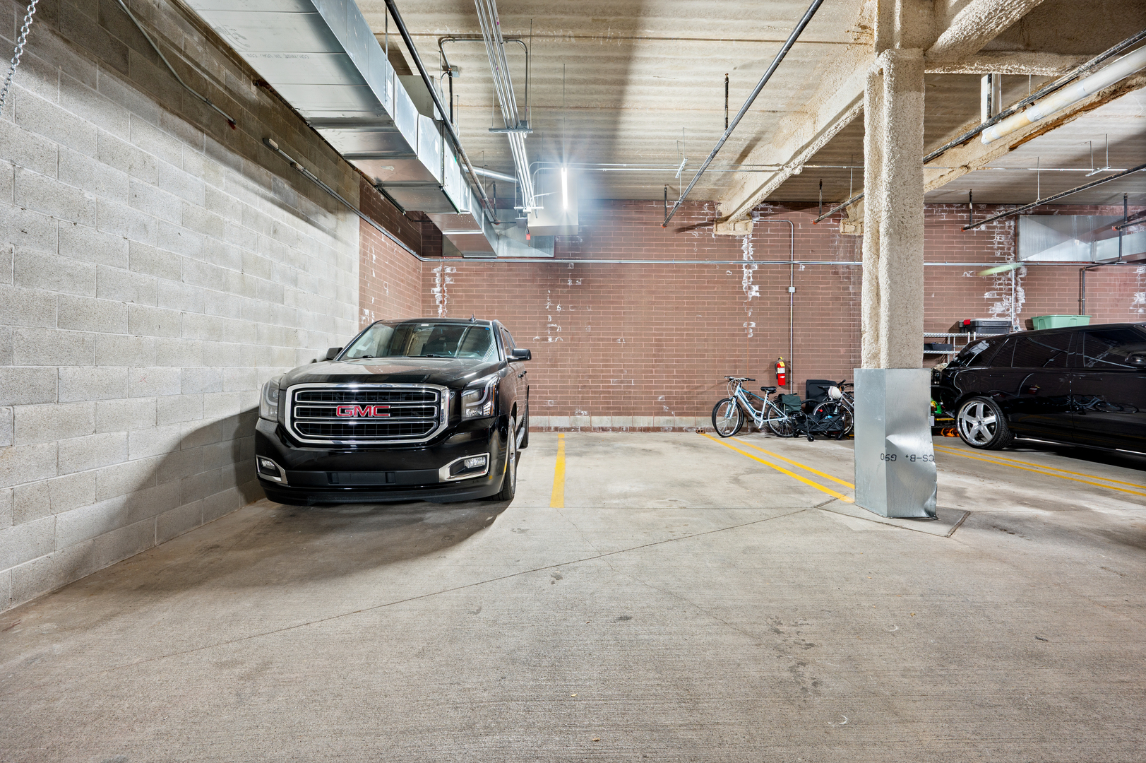 Chicago, Illinois 60622, United States, 3 Bedrooms Bedrooms, ,2 BathroomsBathrooms,Residential,Active,228117