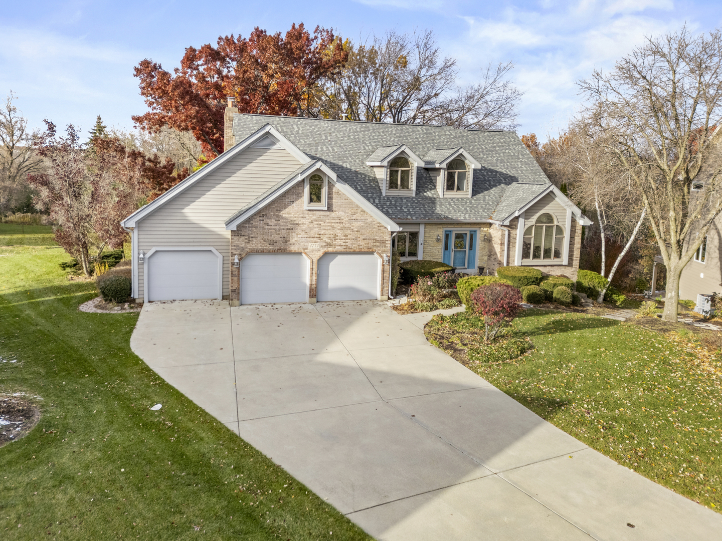 2772 Glendower Terrace