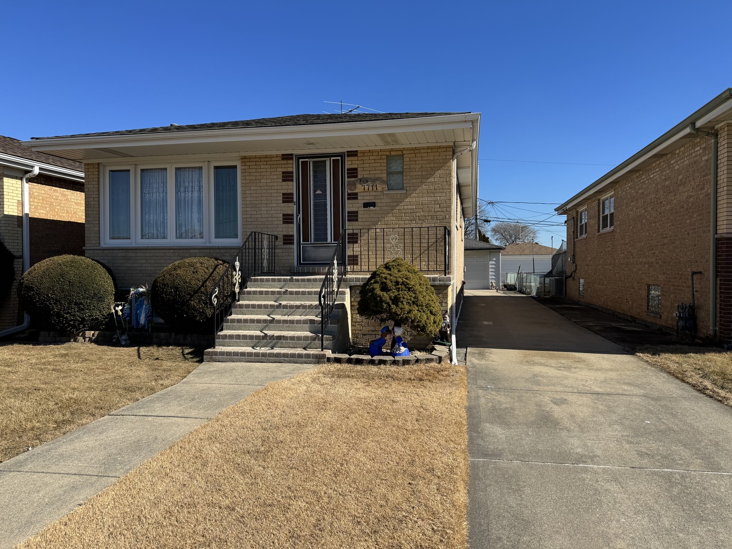 7711 Massasoit Avenue