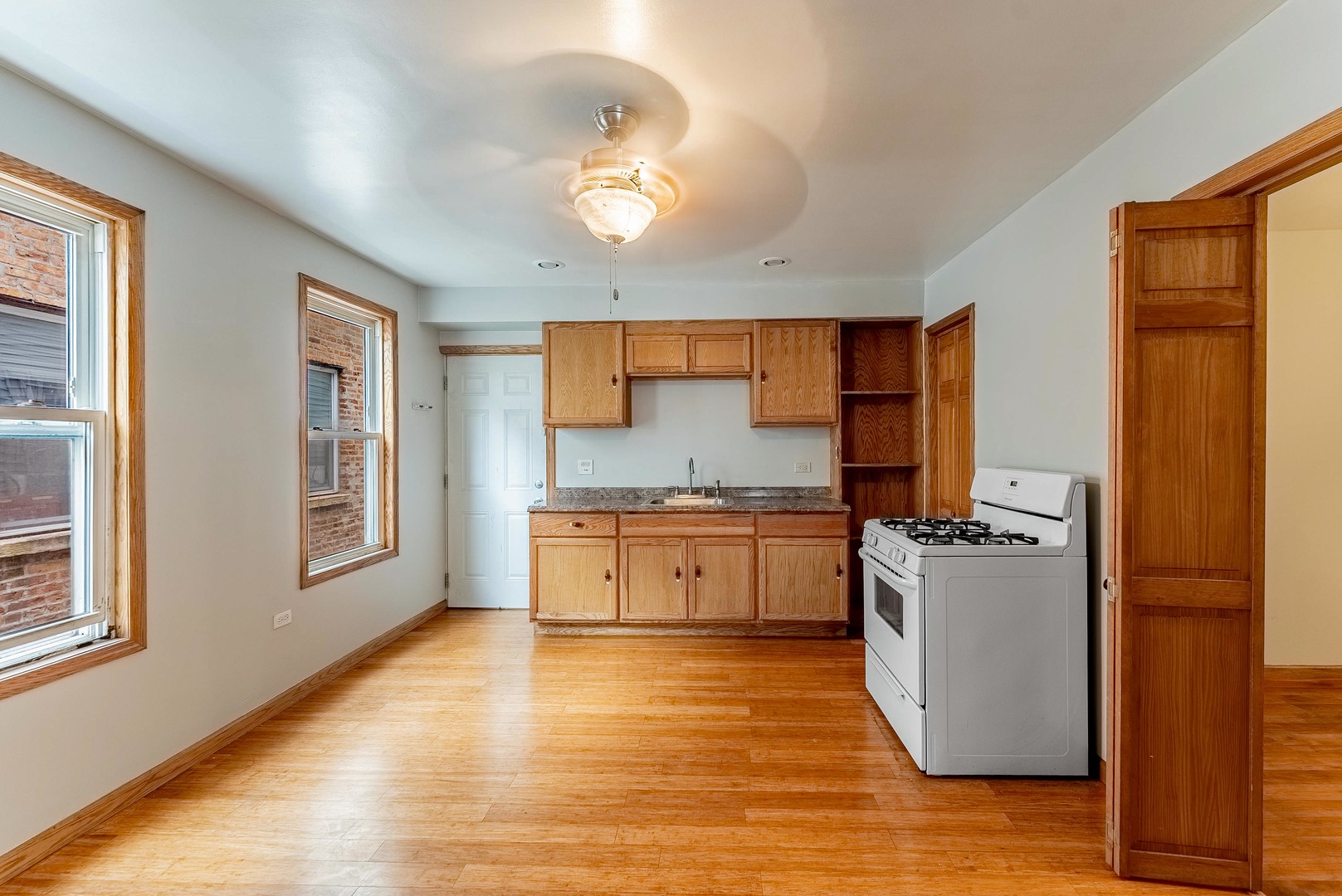 1019 W 18th Street
