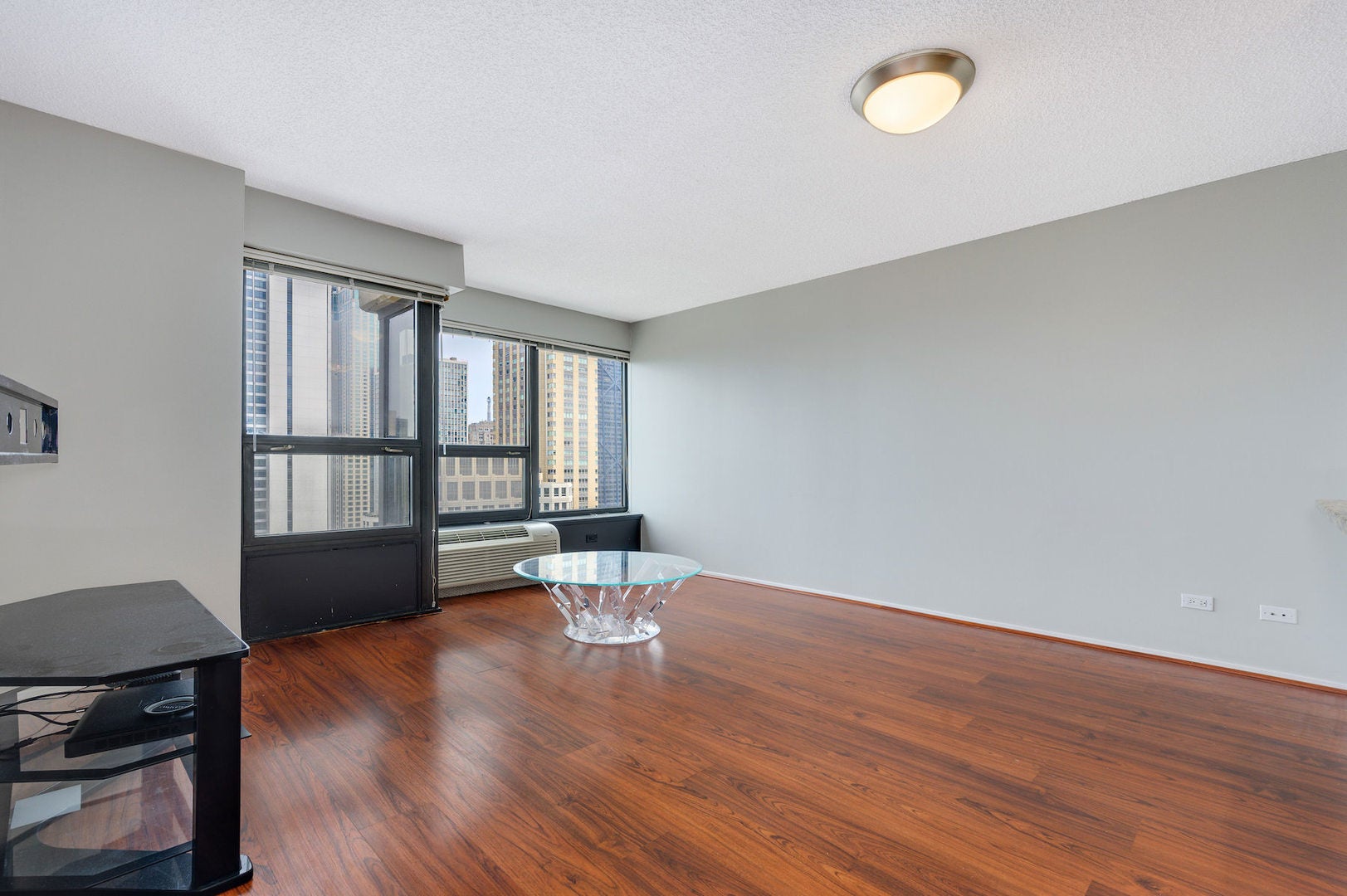 30 E Huron Street 2308