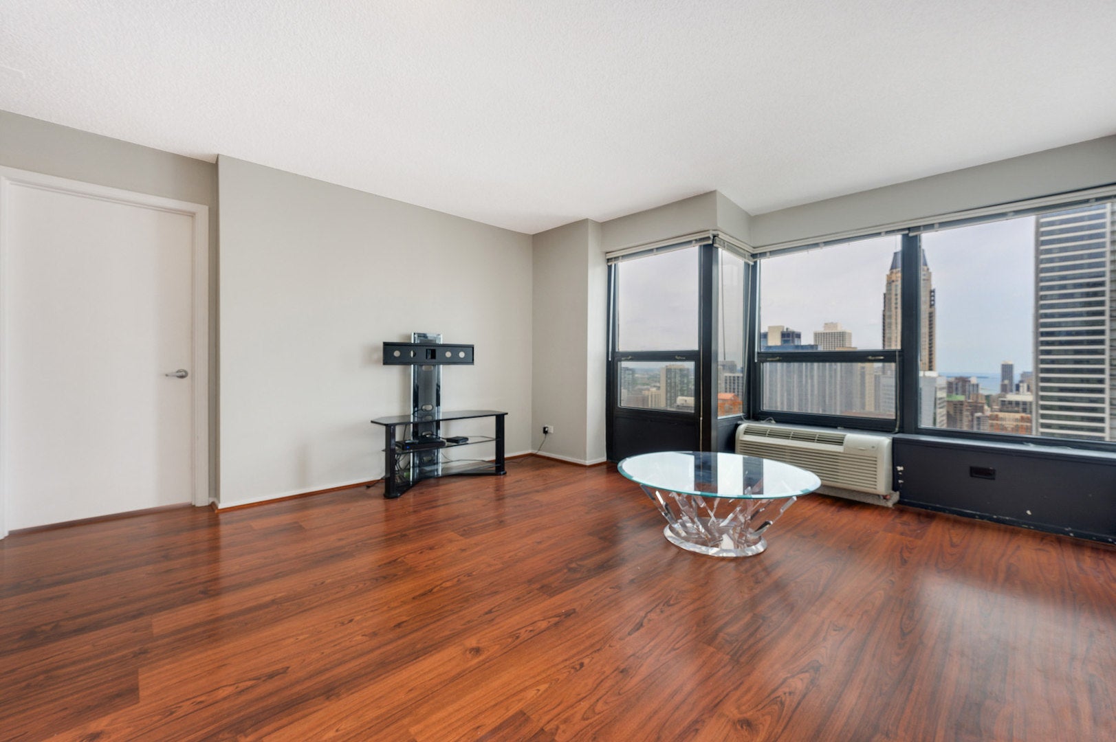 30 E Huron Street 2308