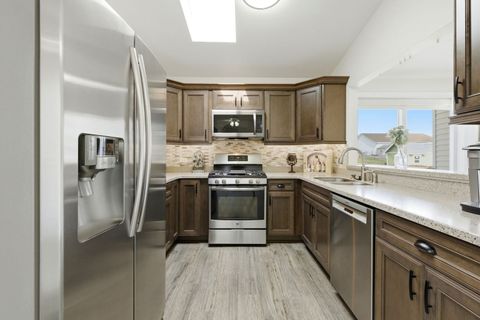 Tiny photo for 3412 Harbor Ridge Drive, Zion, IL 60099 (MLS # 12578875)