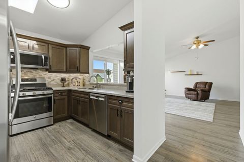Tiny photo for 3412 Harbor Ridge Drive, Zion, IL 60099 (MLS # 12578875)