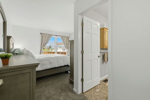 Tiny photo for 3412 Harbor Ridge Drive, Zion, IL 60099 (MLS # 12578875)