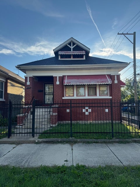 Photo of 8641 S May Street, Chicago, IL 60620 (MLS # 12772571)