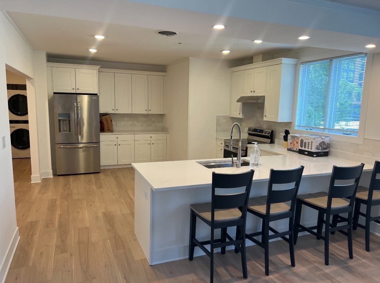 1930 Sherman Avenue 1S