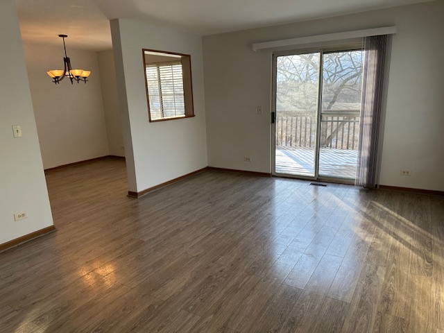 411 VILLAGE CREEK Drive 411