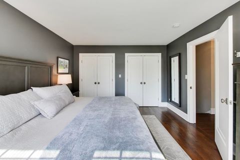 Tiny photo for 527 E Mayfair Road, Arlington Heights, IL 60005 (MLS # 12600107)