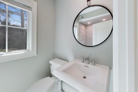 Tiny photo for 527 E Mayfair Road, Arlington Heights, IL 60005 (MLS # 12600107)