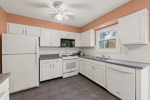Tiny photo for 27W327 Providence Lane, Winfield, IL 60190 (MLS # 12712955)