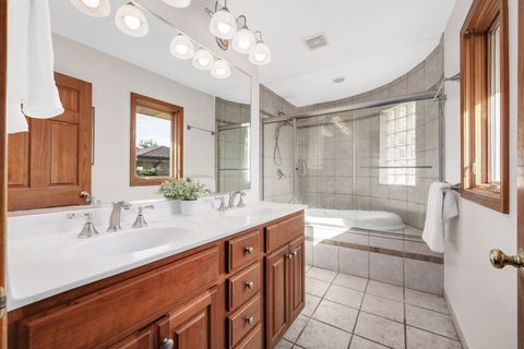 Tiny photo for 5305 Howard Avenue, Western Springs, IL 60558 (MLS # 12506178)