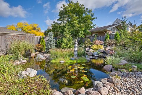 Tiny photo for 5305 Howard Avenue, Western Springs, IL 60558 (MLS # 12506178)