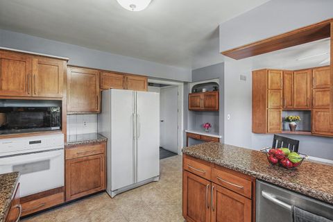 Tiny photo for 3617 25Th Avenue, Rock Island, IL 61201 (MLS # 12672944)