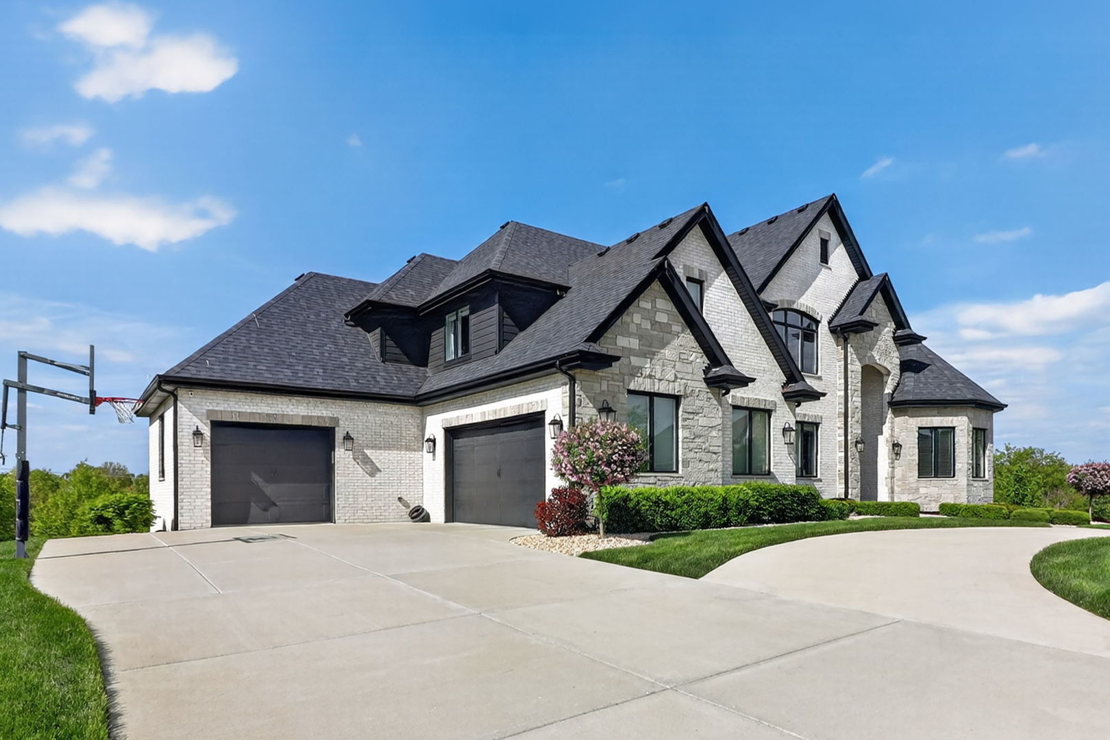 11022 Fawn View Circle