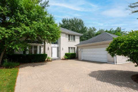 Photo of 35 Barnard Lane, Highland Park, IL 60035 (MLS # 12699551)