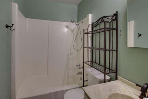 Tiny photo for 614 Kimberly Dr. DR, Quincy, IL 62305 (MLS # 12647282)