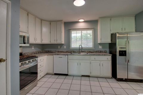Tiny photo for 614 Kimberly Dr. DR, Quincy, IL 62305 (MLS # 12647282)