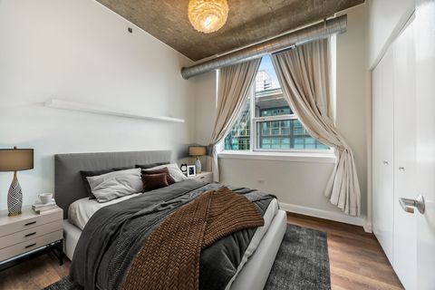 Tiny photo for 1305 S MICHIGAN Avenue #1508, Chicago, IL 60605 (MLS # 12574297)