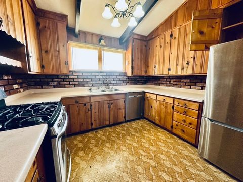 Tiny photo for 1111 N Bell Avenue E, Pontiac, IL 61764 (MLS # 12605147)