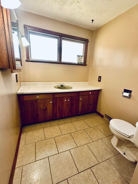 Tiny photo for 1111 N Bell Avenue E, Pontiac, IL 61764 (MLS # 12605147)