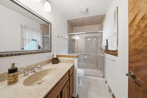 Tiny photo for 2141 Country Knoll Court, Elgin, IL 60123 (MLS # 12727326)